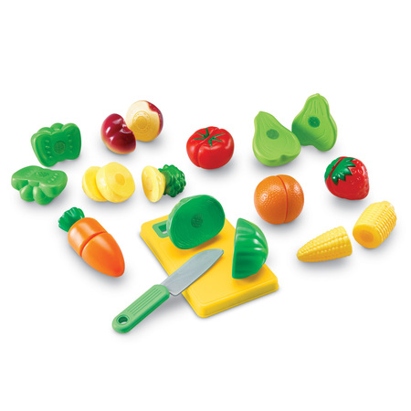 LEARNING RESOURCES Pretend And Play® Sliceable Fruits And Veggies 7287